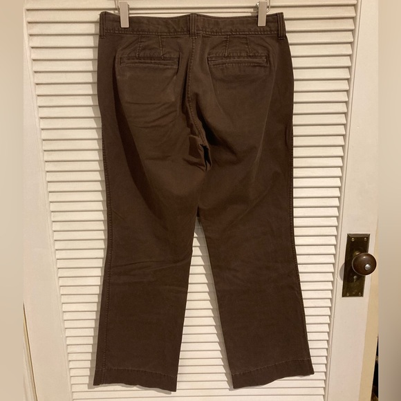SOLD Old Navy Perfect Bootcut Brown Khakis Casual Pants Size 6 Short - Picture 4 of 5